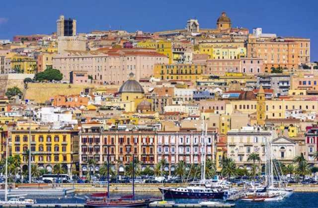 Piazzaitaliasuite Cagliari Exterior foto